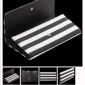 Wallet by Kut from the Kloth